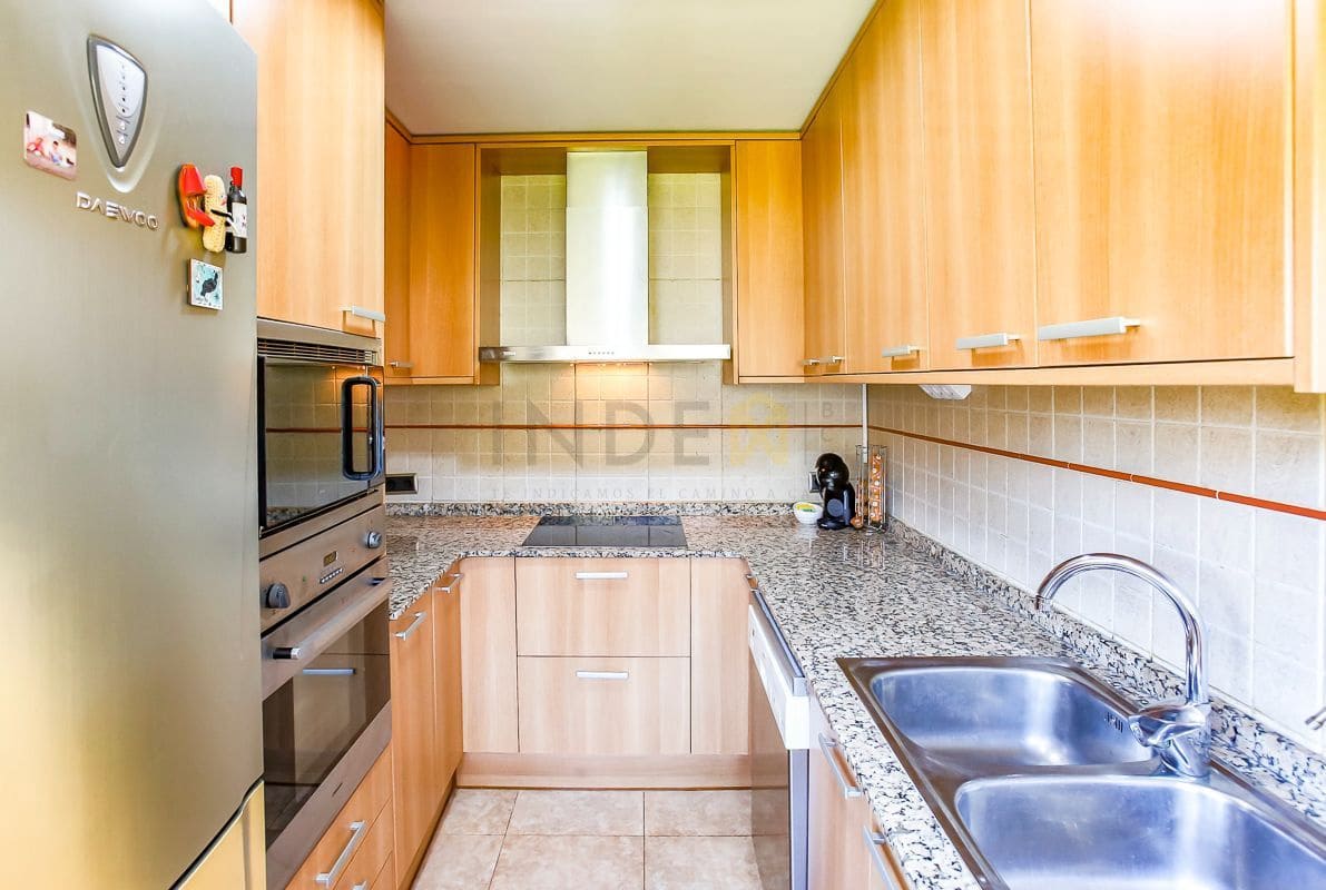 4 soveværelse Villa til salg i Olivella med swimmingpool garage - € 349.000 (Ref: 8970216)