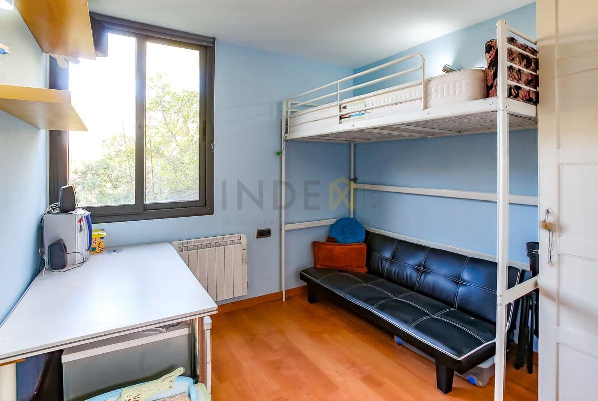 4 soveværelse Villa til salg i Olivella med swimmingpool garage - € 349.000 (Ref: 8970216)