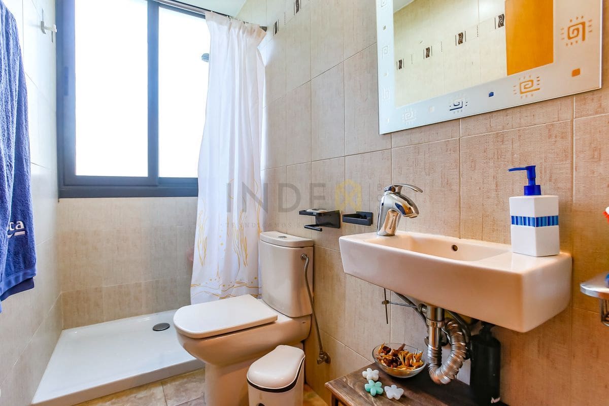 4 soveværelse Villa til salg i Olivella med swimmingpool garage - € 349.000 (Ref: 8970216)