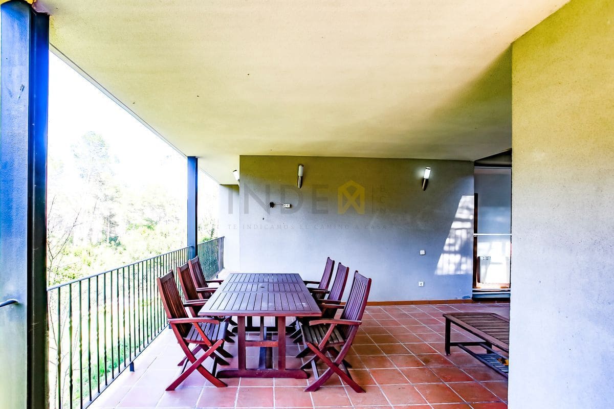 4 soveværelse Villa til salg i Olivella med swimmingpool garage - € 349.000 (Ref: 8970216)