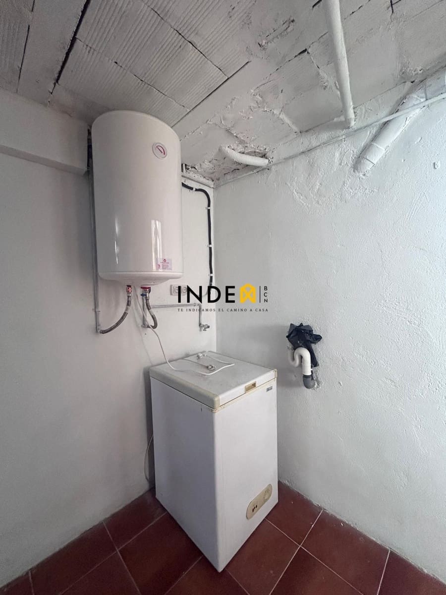 4 bedroom Villa for sale in Olivella with pool garage - € 259,000 (Ref: 9007318)