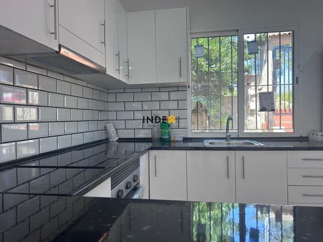 4 camera da letto Villa in vendita in Olivella con piscina garage - 259.000 € (Rif: 9007318)