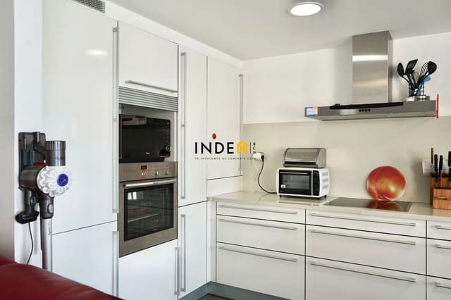 3 soverom Leilighet til salgs i Vilanova i la Geltrú med svømmebasseng garasje - € 685 000 (Ref: 9029434)