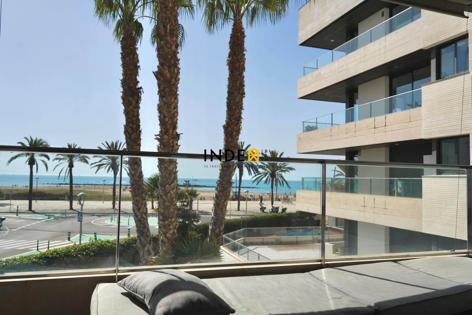 3 soveværelse Lejlighed til salg i Vilanova i la Geltru med swimmingpool garage - € 685.000 (Ref: 9029434)