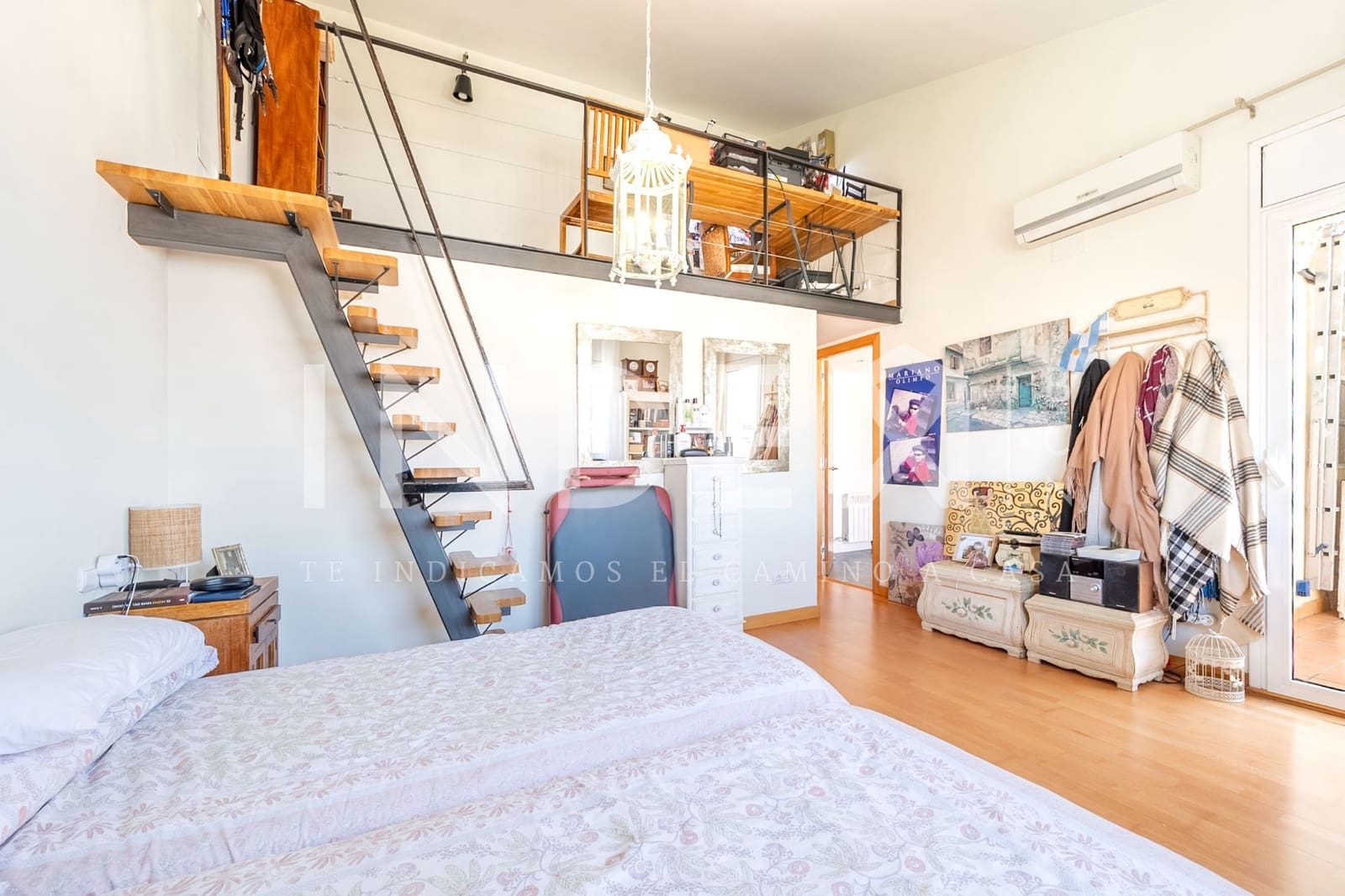 4 soveværelse Semi-Rækkehus til salg i Sitges med swimmingpool garage - € 750.000 (Ref: 9062161)