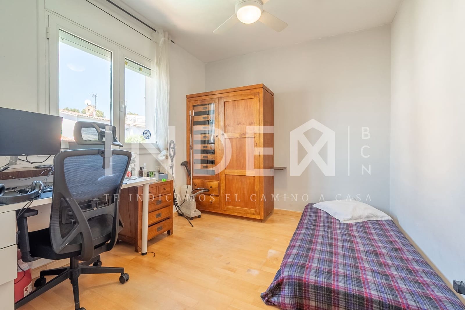 4 soveværelse Semi-Rækkehus til salg i Sitges med swimmingpool garage - € 750.000 (Ref: 9062161)