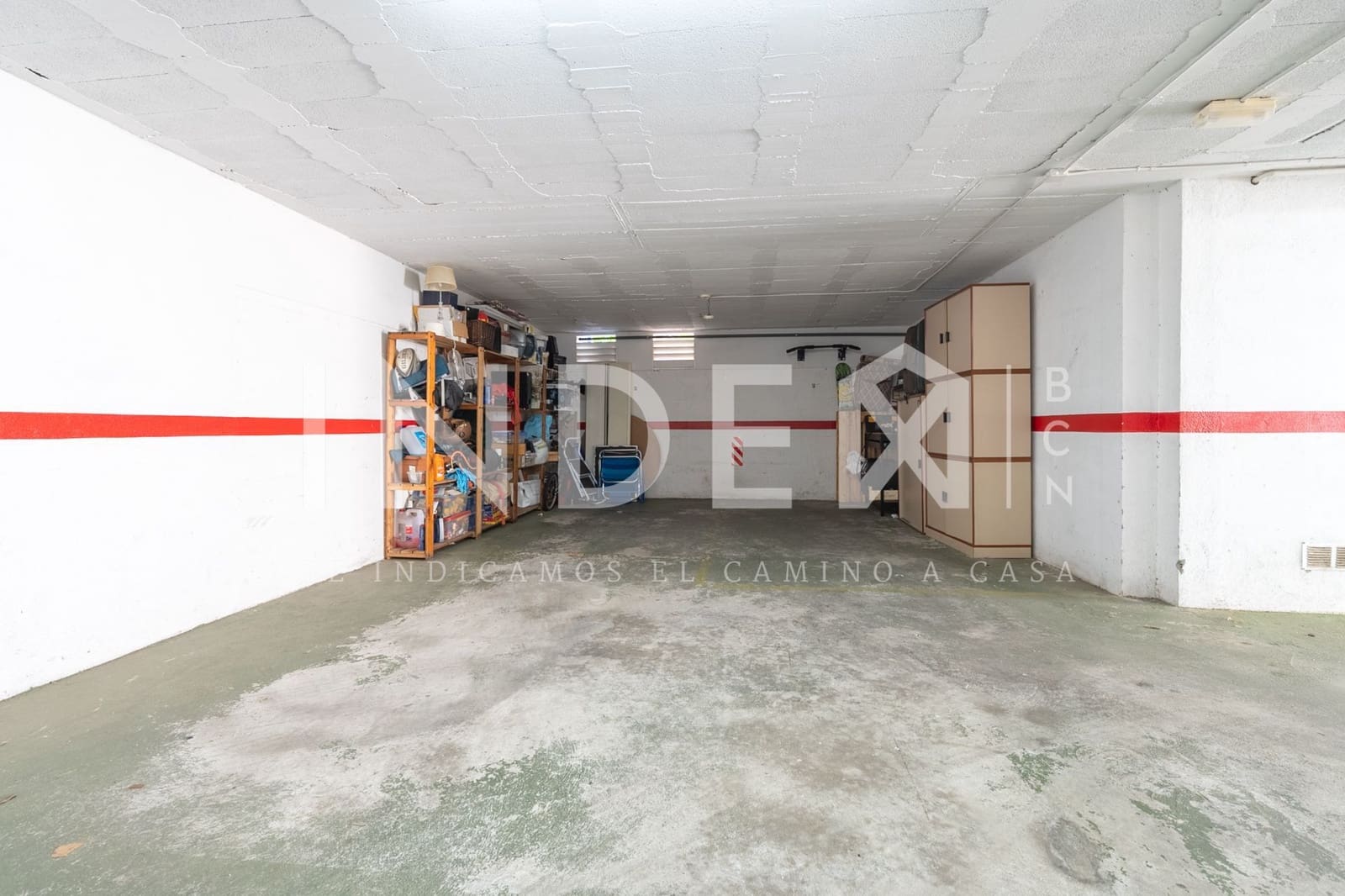 4 soveværelse Semi-Rækkehus til salg i Sitges med swimmingpool garage - € 750.000 (Ref: 9062161)