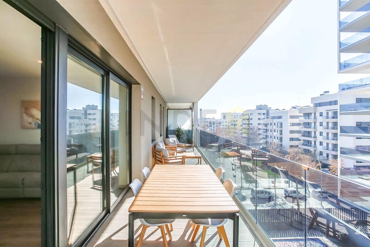 3 bedroom Flat for sale in Vilanova i la Geltru with pool garage - € 535,000 (Ref: 9064974)