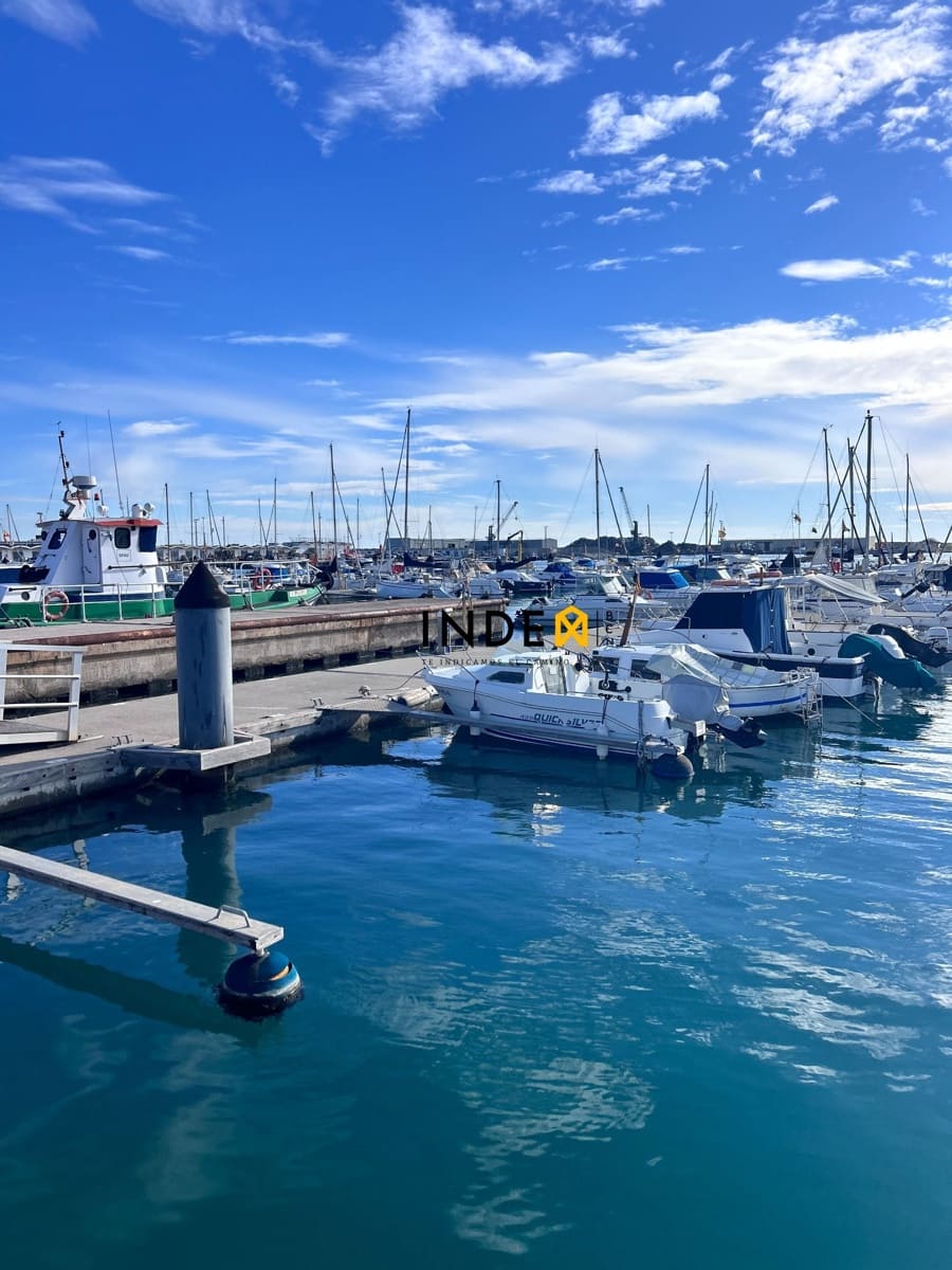 3 bedroom Flat for sale in Vilanova i la Geltru with pool garage - € 535,000 (Ref: 9064974)