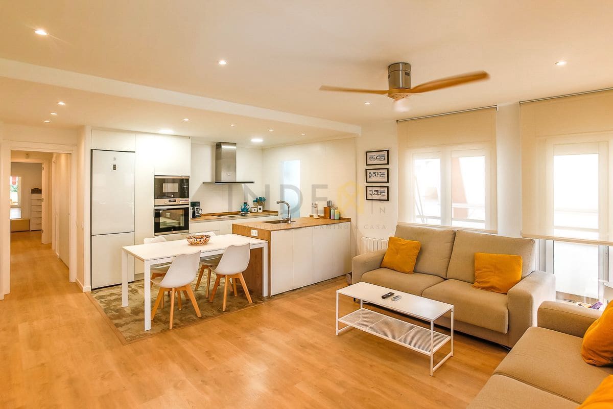 3 soverom Leilighet til salgs i Sitges med svømmebasseng garasje - € 760 000 (Ref: 9132146)