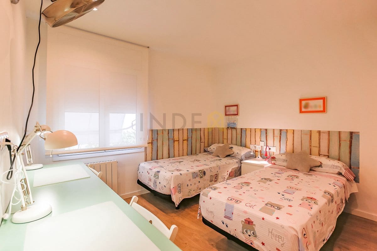 3 soverom Leilighet til salgs i Sitges med svømmebasseng garasje - € 760 000 (Ref: 9132146)