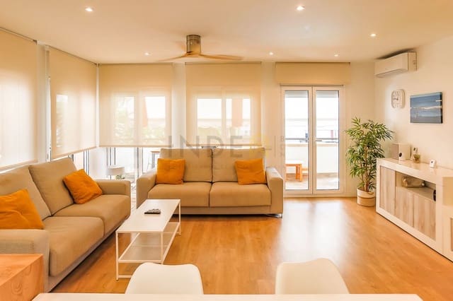 3 soverom Leilighet til salgs i Sitges med svømmebasseng garasje - € 760 000 (Ref: 9132146)