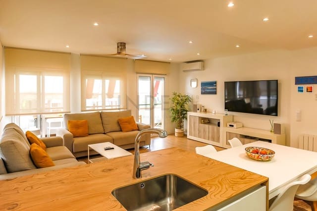 3 soverom Leilighet til salgs i Sitges med svømmebasseng garasje - € 760 000 (Ref: 9132146)