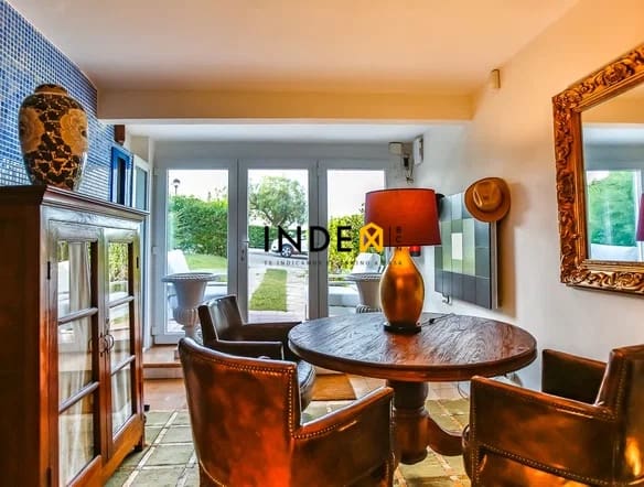 4 soveværelse Byhus til leje i Sitges med swimmingpool - € 3.000 (Ref: 9132147)