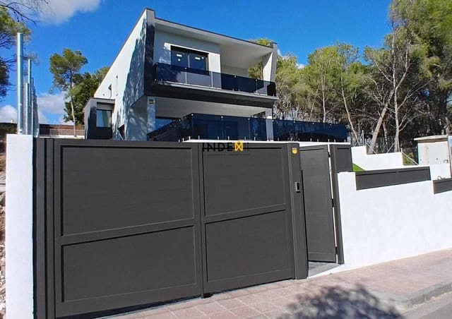 5 makuuhuone Huvila myytävänä paikassa Sant Pere de Ribes mukana 
autotalli - 1 450 000 € (Ref: 9132148)