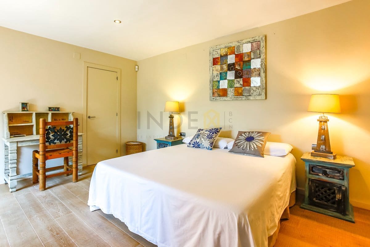 3 sypialnia Willa do wynajęcia w Vilanova i la Geltru z basenem - 7 000 € (Ref: 9173228)