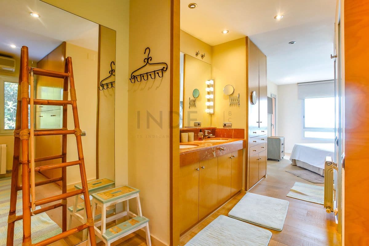 3 sypialnia Willa do wynajęcia w Vilanova i la Geltru z basenem - 7 000 € (Ref: 9173228)