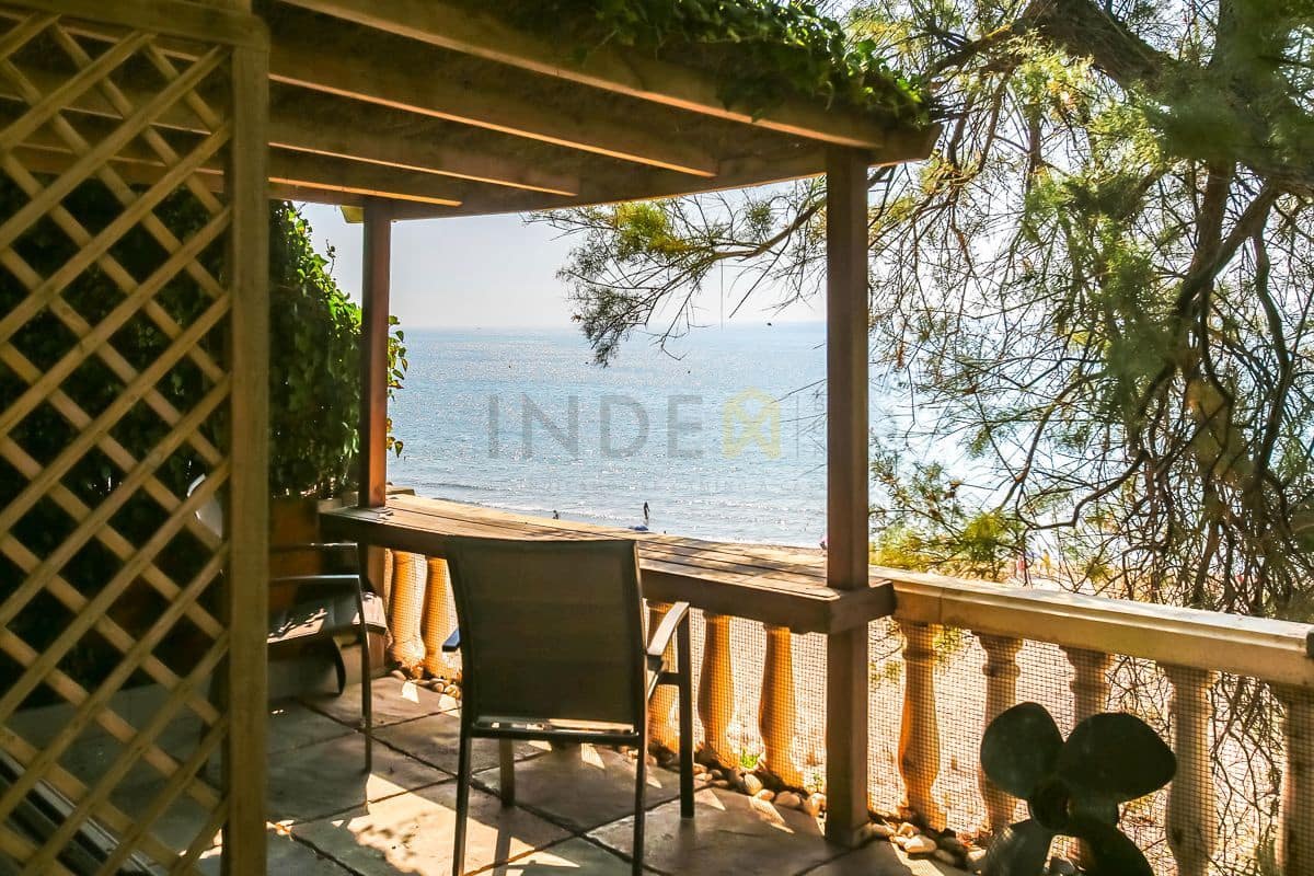 3 sypialnia Willa do wynajęcia w Vilanova i la Geltru z basenem - 7 000 € (Ref: 9173228)