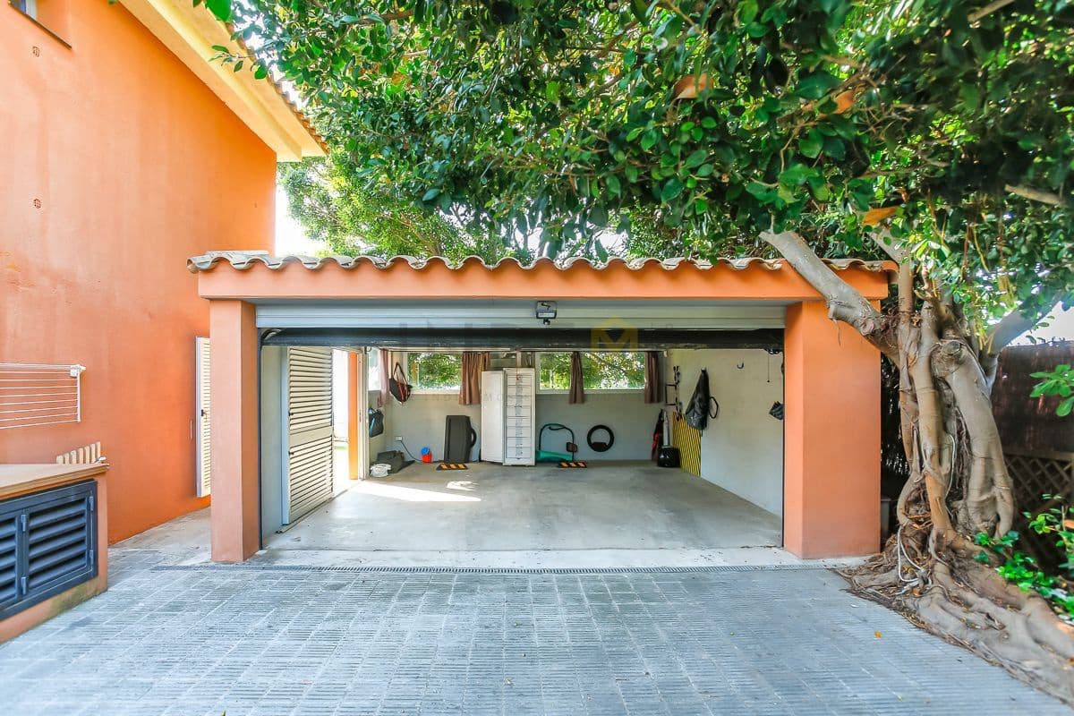 3 sypialnia Willa do wynajęcia w Vilanova i la Geltru z basenem - 7 000 € (Ref: 9173228)