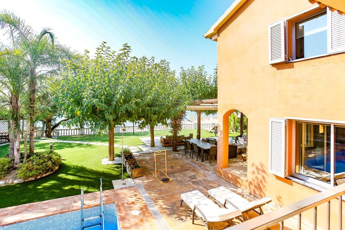 3 sypialnia Willa do wynajęcia w Vilanova i la Geltru z basenem - 7 000 € (Ref: 9173228)