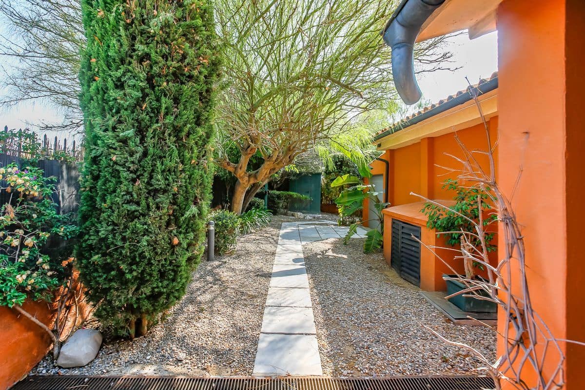 3 sypialnia Willa do wynajęcia w Vilanova i la Geltru z basenem - 7 000 € (Ref: 9173228)