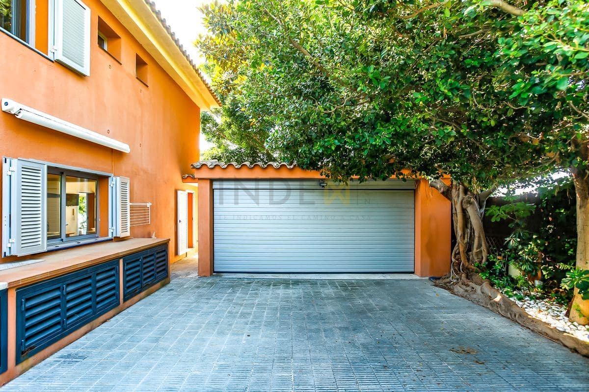 3 sypialnia Willa do wynajęcia w Vilanova i la Geltru z basenem - 7 000 € (Ref: 9173228)