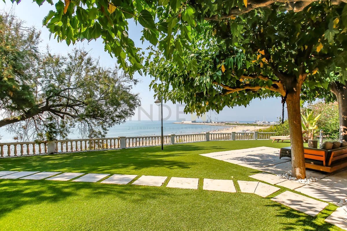 3 sypialnia Willa do wynajęcia w Vilanova i la Geltru z basenem - 7 000 € (Ref: 9173228)