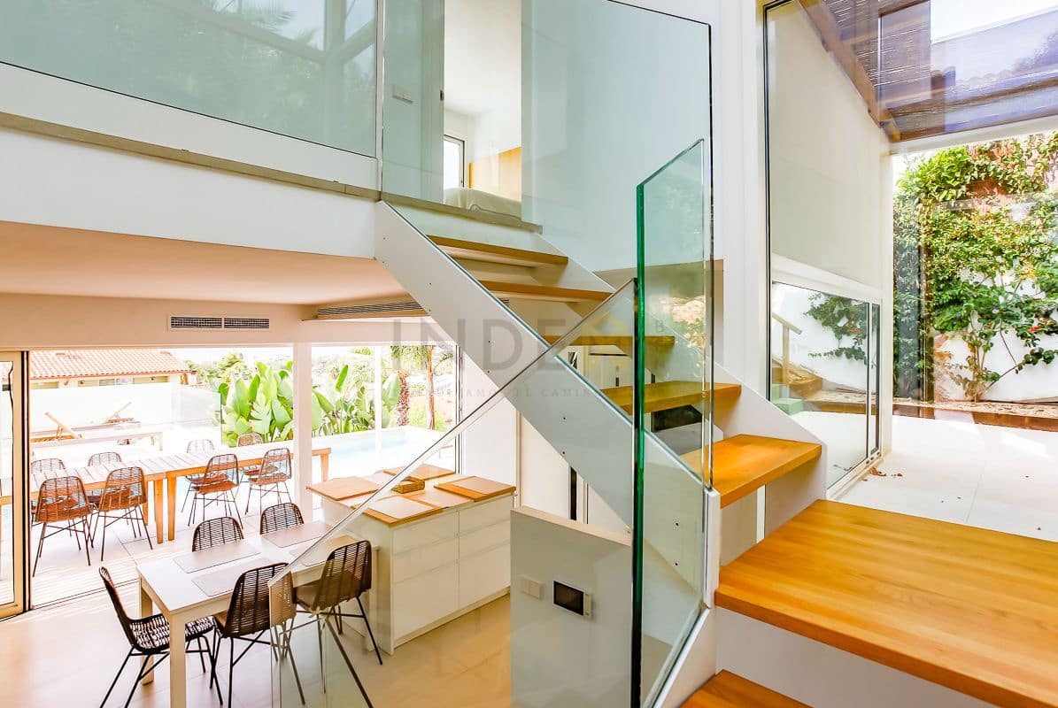 4 sypialnia Willa do wynajęcia w Sitges z basenem garażem - 5 800 € (Ref: 9183318)