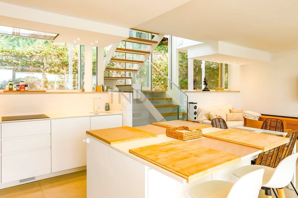 4 sypialnia Willa do wynajęcia w Sitges z basenem garażem - 5 800 € (Ref: 9183318)