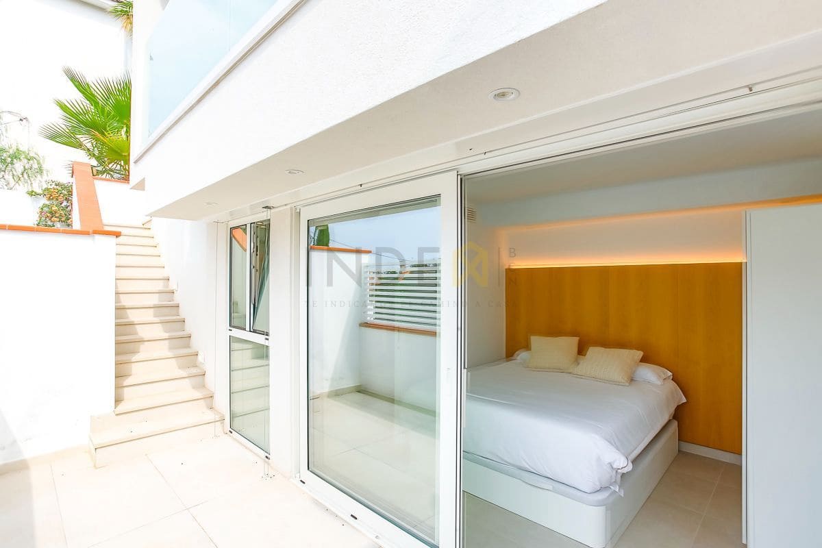 4 sypialnia Willa do wynajęcia w Sitges z basenem garażem - 5 800 € (Ref: 9183318)