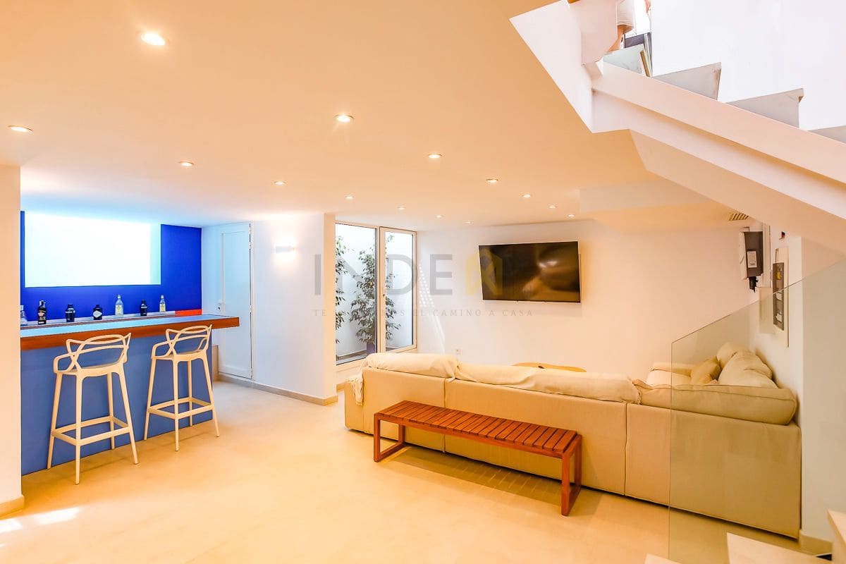 4 sypialnia Willa do wynajęcia w Sitges z basenem garażem - 5 800 € (Ref: 9183318)