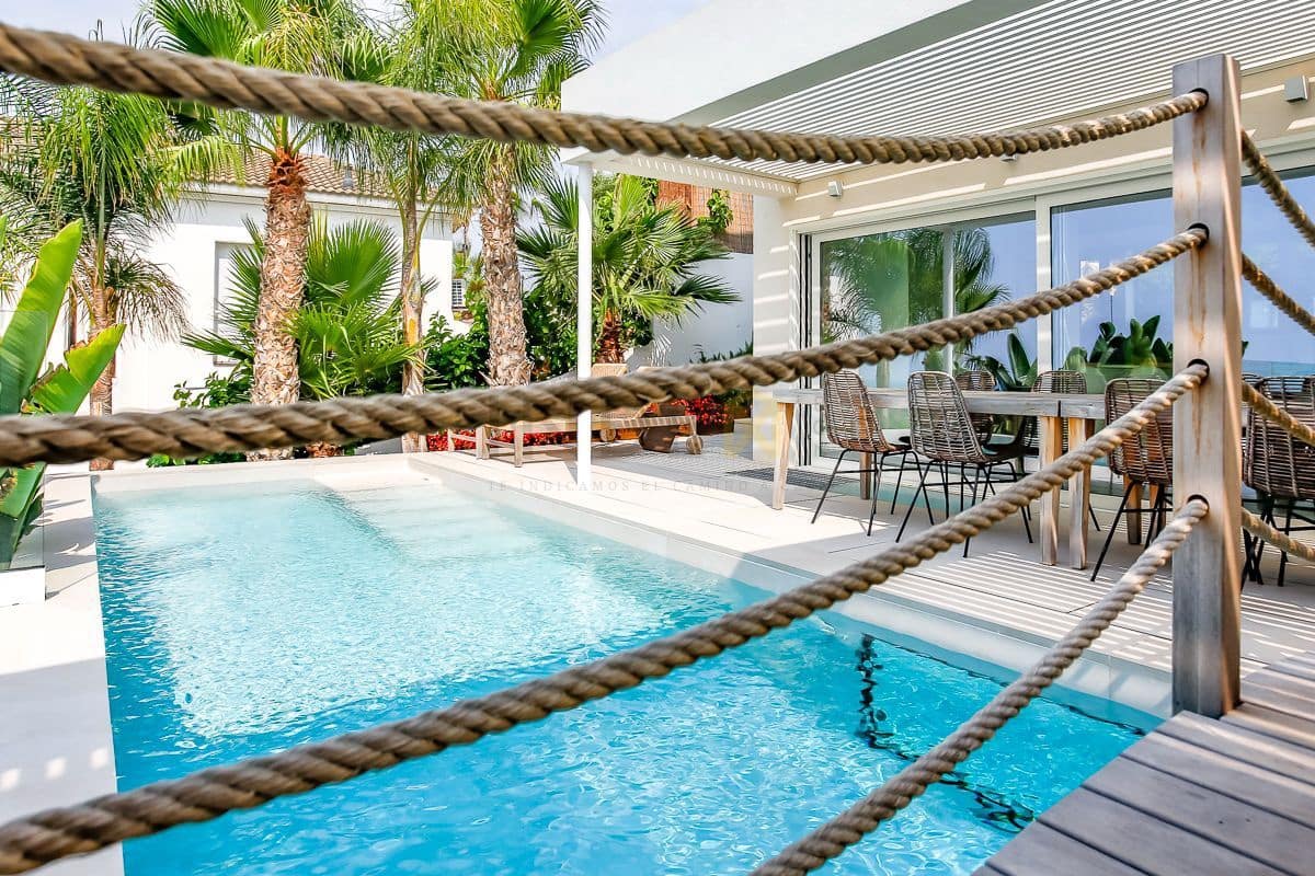 4 sypialnia Willa do wynajęcia w Sitges z basenem garażem - 5 800 € (Ref: 9183318)