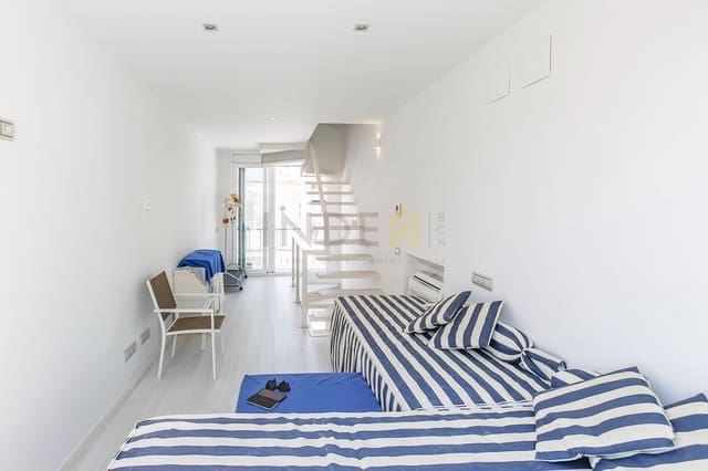 2 soveværelse Villa til salg i Sitges - € 1.100.000 (Ref: 9192089)