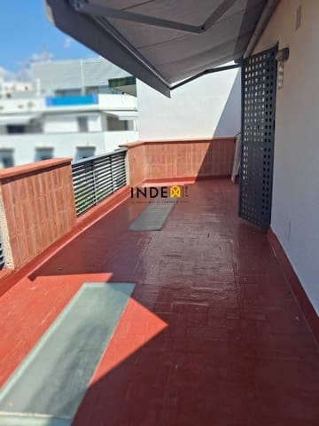 2 makuuhuone Omakotitalo vuokrattavana paikassa Sitges - 1 500 € (Ref: 9193557)