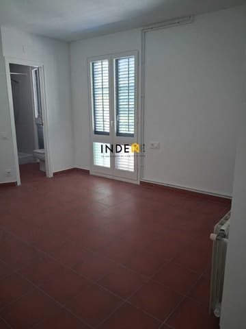 2 makuuhuone Omakotitalo vuokrattavana paikassa Sitges - 1 500 € (Ref: 9193557)