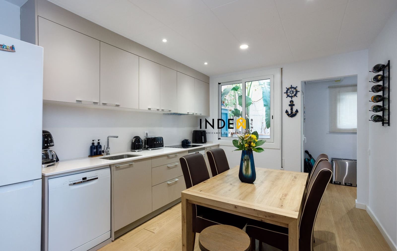 4 soveværelse Villa til leje i Sitges - € 3.900 (Ref: 9246378)