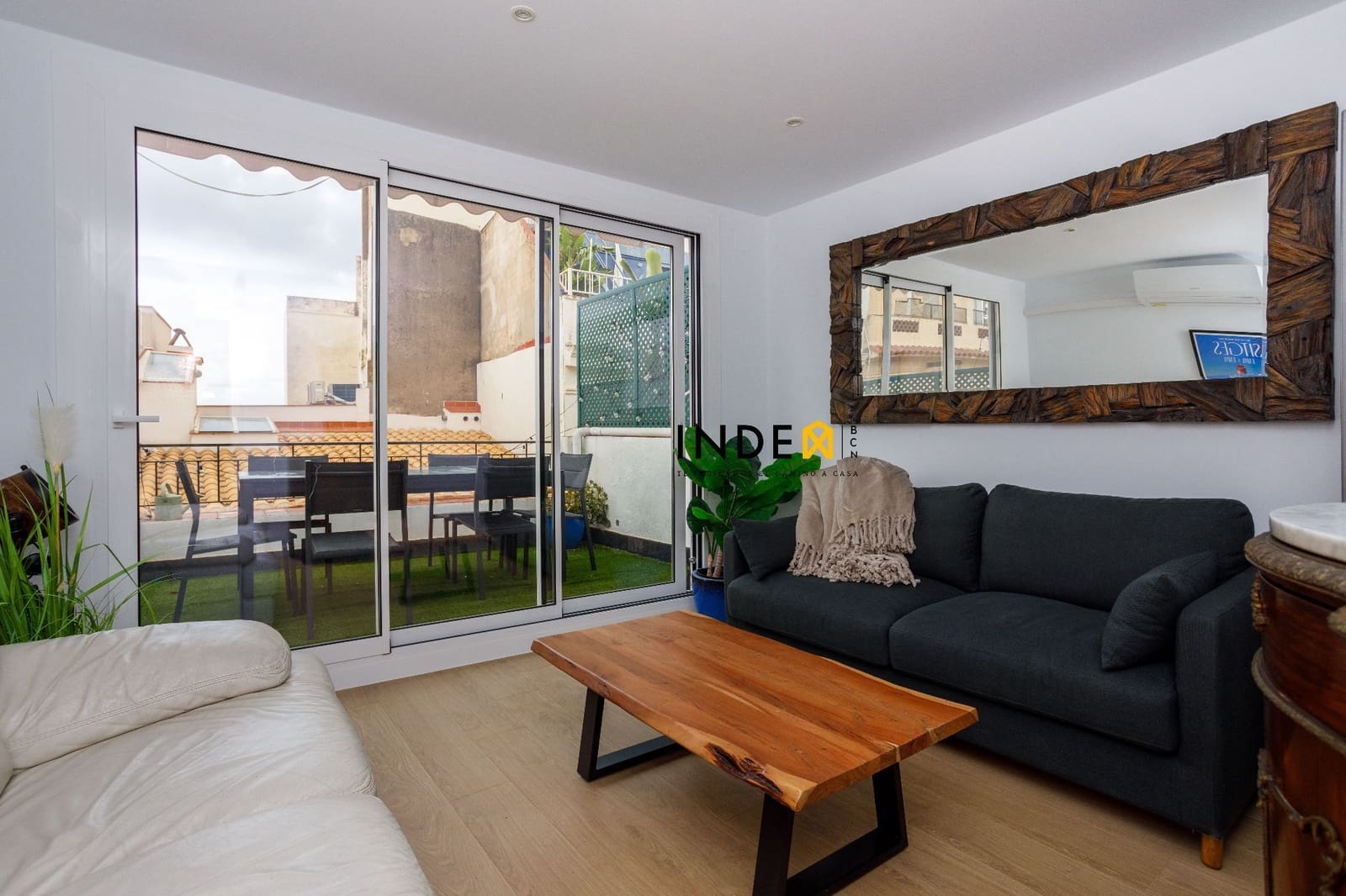 4 soveværelse Villa til leje i Sitges - € 3.900 (Ref: 9246378)