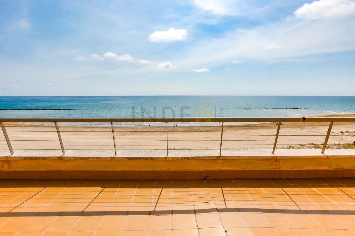 3 soveværelse Lejlighed til salg i Cubelles med swimmingpool garage - € 550.000 (Ref: 9246379)