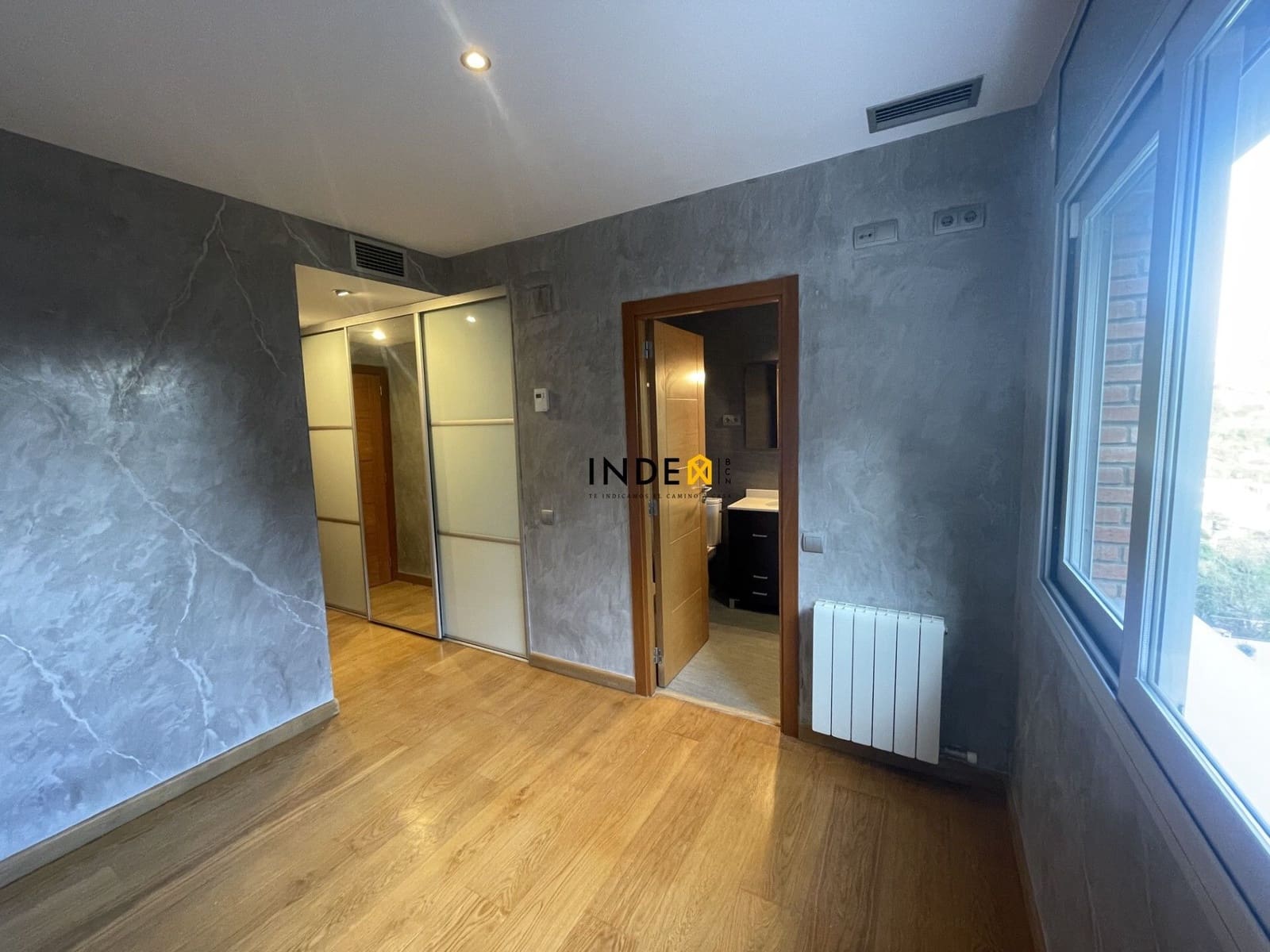 2 soverom Leilighet til salgs i Barcelona by - € 670 000 (Ref: 9272129)