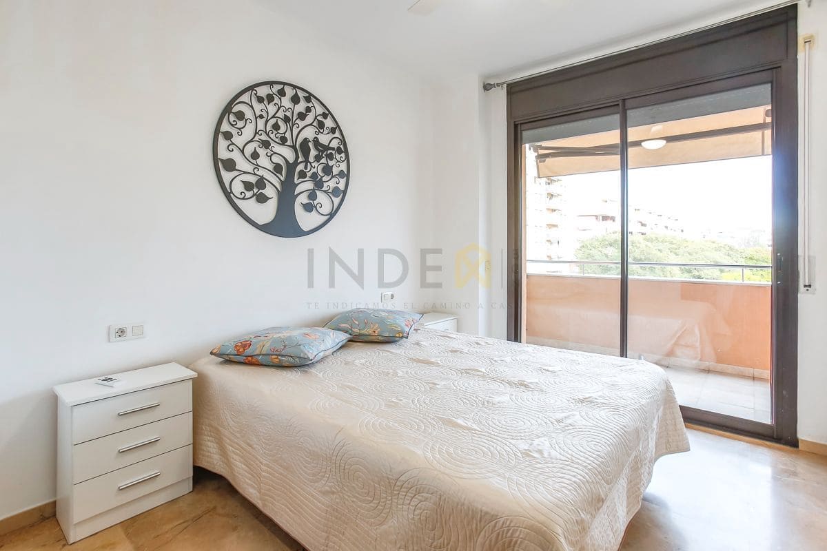 4 bedroom Flat for sale in Vilanova i la Geltru with pool garage - € 435,000 (Ref: 9276087)