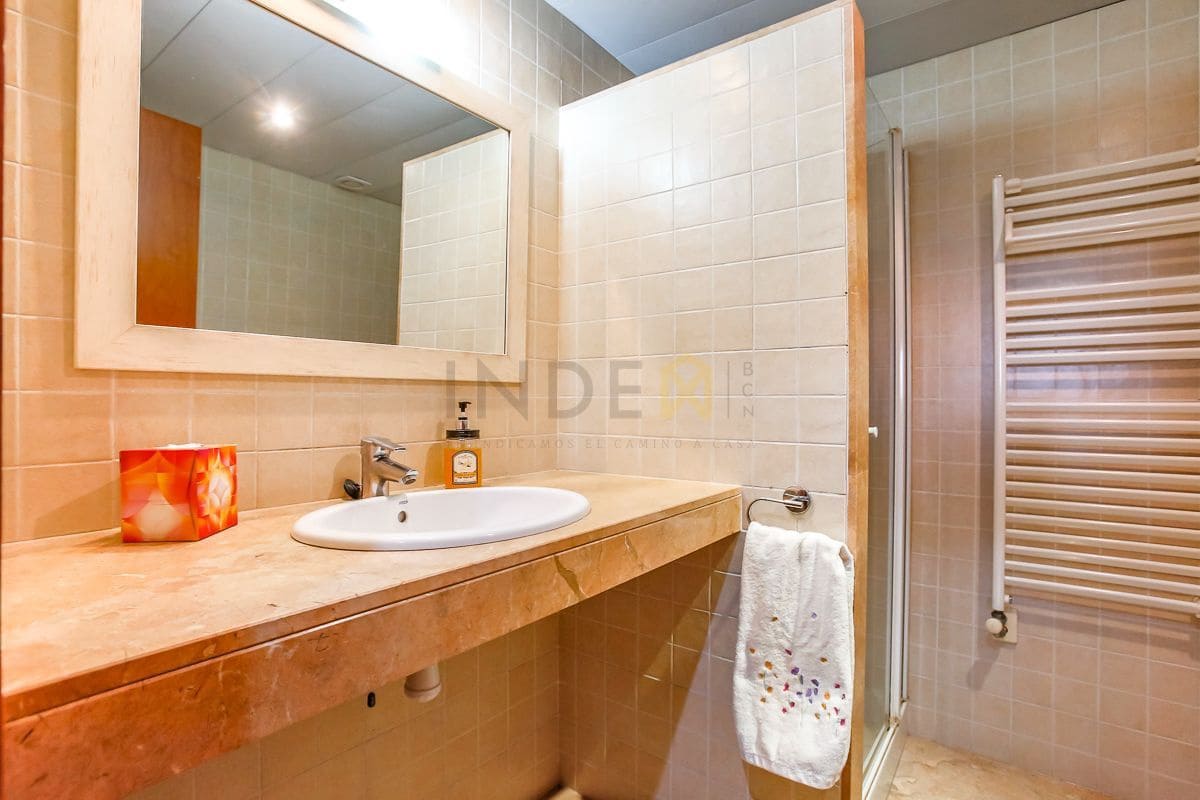 4 bedroom Flat for sale in Vilanova i la Geltru with pool garage - € 435,000 (Ref: 9276087)