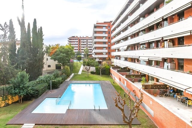 4 sovrum Lägenhet till salu i Vilanova i la Geltrú med pool garage - 435 000 € (Ref: 9276087)