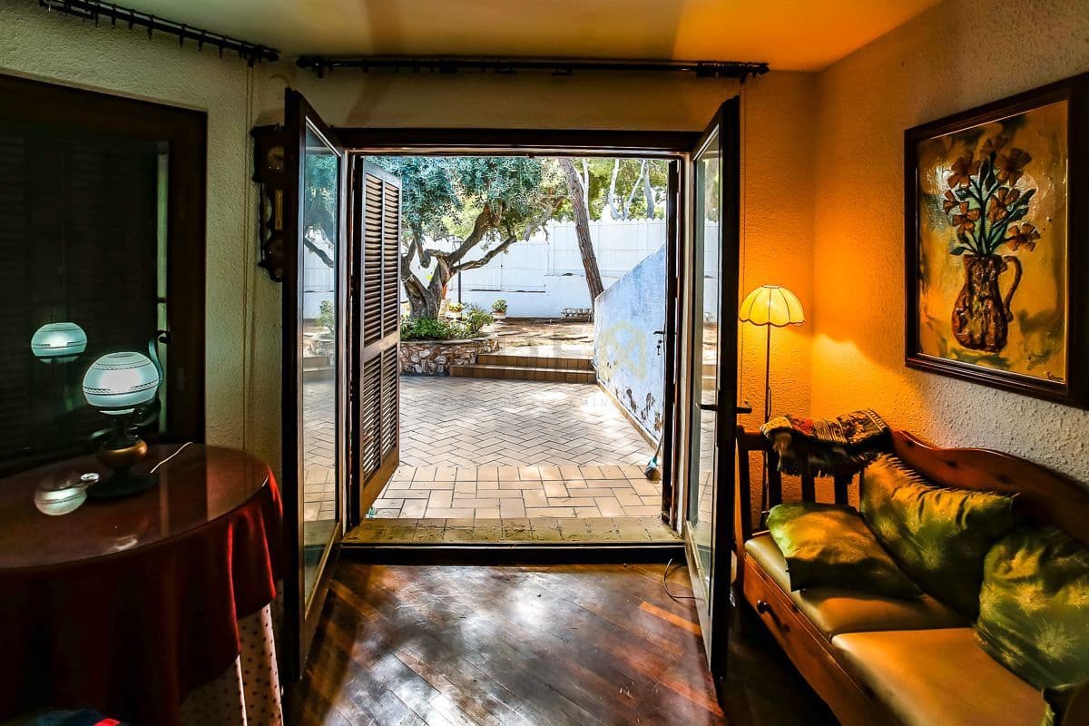 6 bedroom Villa for sale in Roda de Bara - € 1,500,000 (Ref: 9276088)