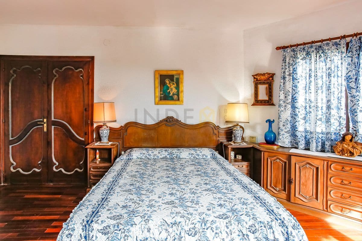 6 bedroom Villa for sale in Roda de Bara - € 1,500,000 (Ref: 9276088)