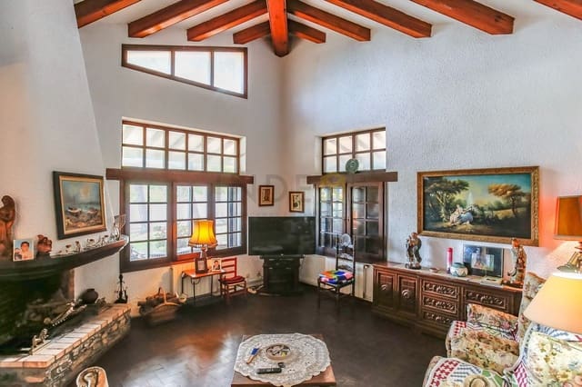 6 soverom Villa til salgs i Roda de Barà - € 1 500 000 (Ref: 9276088)