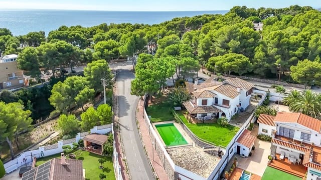 6 soverom Villa til salgs i Roda de Barà - € 1 500 000 (Ref: 9276088)