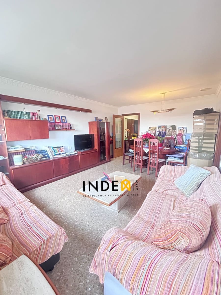 4 soveværelse Lejlighed til salg i Viladecans - € 350.000 (Ref: 9445877)