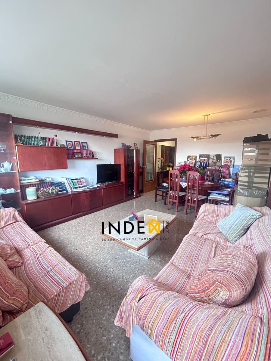 4 soveværelse Lejlighed til salg i Viladecans - € 350.000 (Ref: 9445877)