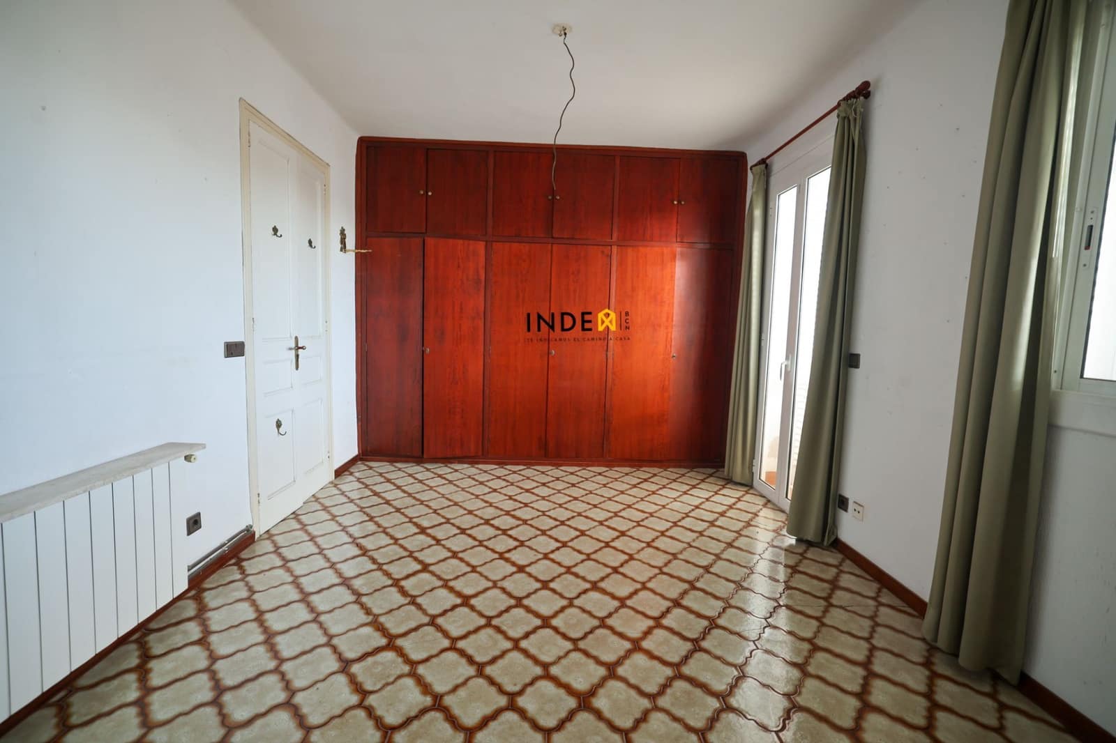 Piso de 1 habitación en Sitges en venta - 365.000 € (Ref: 9455936)