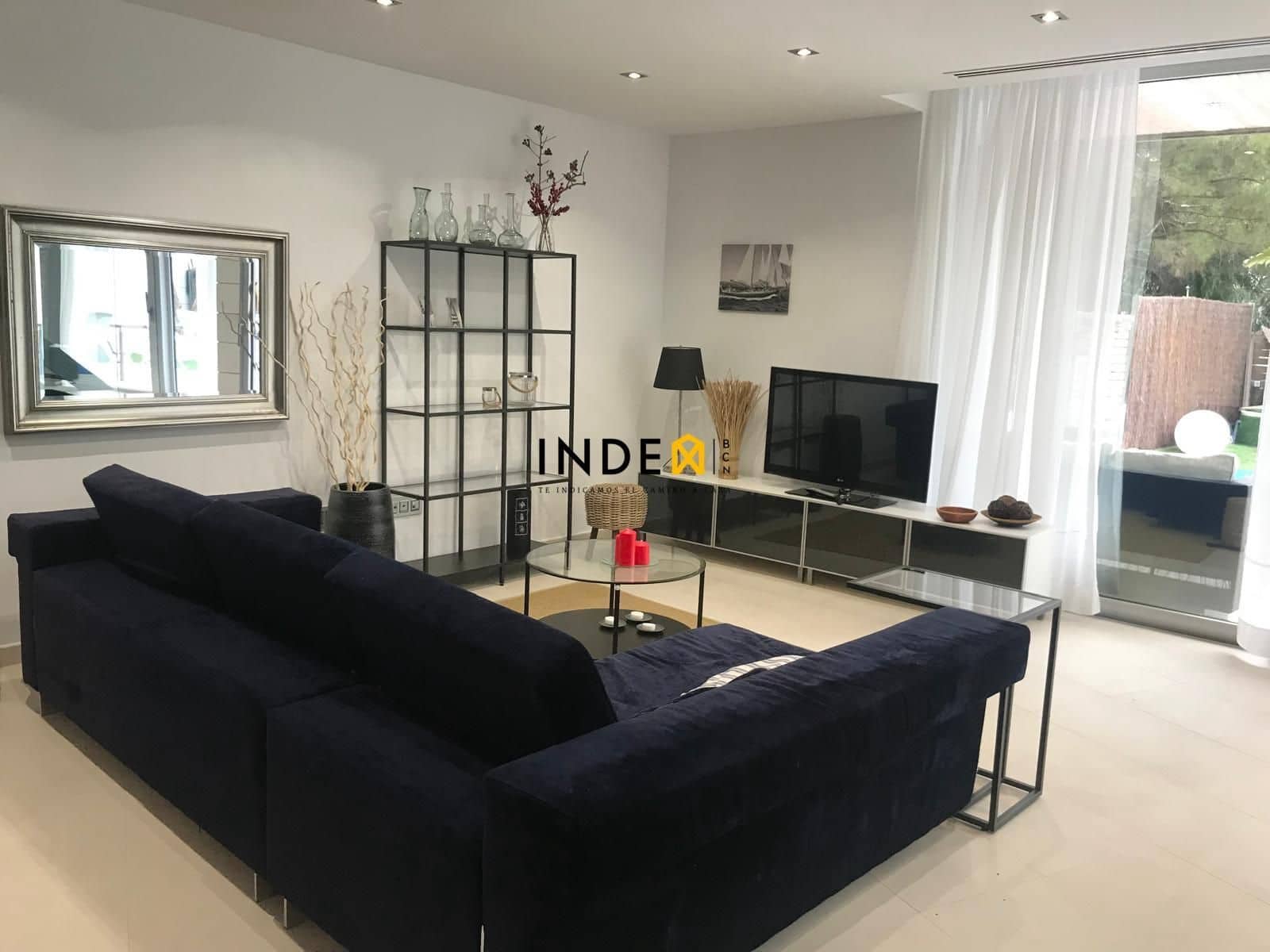 4 quarto Moradia para arrendar em Sitges com piscina garagem - 4 800 € (Ref: 9461811)